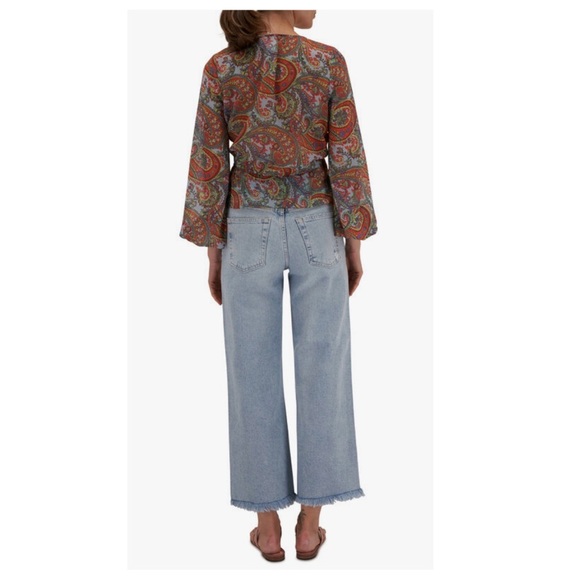 AG Saige Wide Leg Crop High Rise Frayed Hem Light Wash Jean, size - Picture 2 of 14